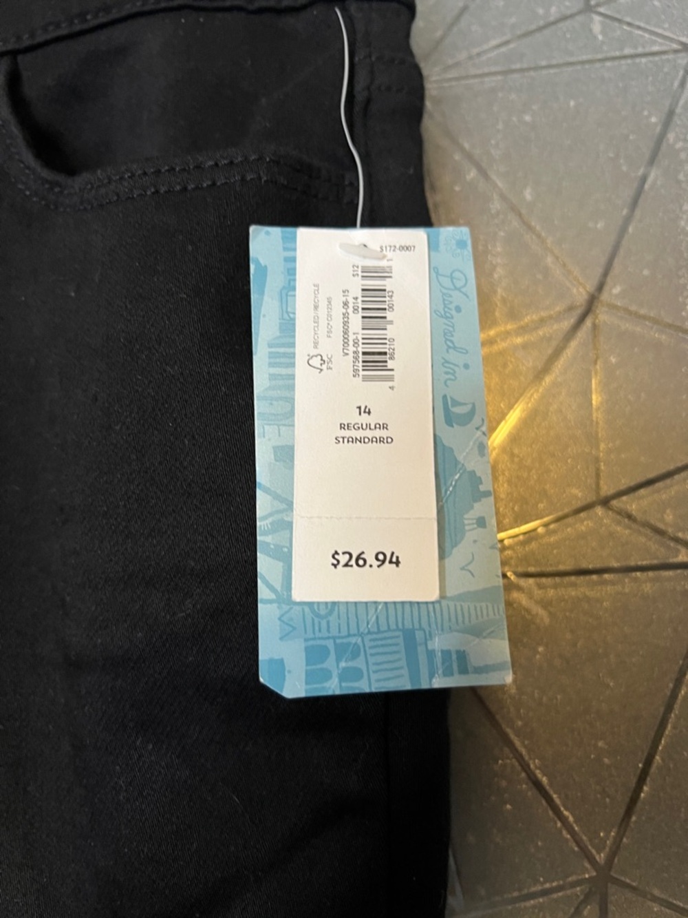 Old Navy Black Slim Fit Jeans size 14 NWT - Picture 2 of 3